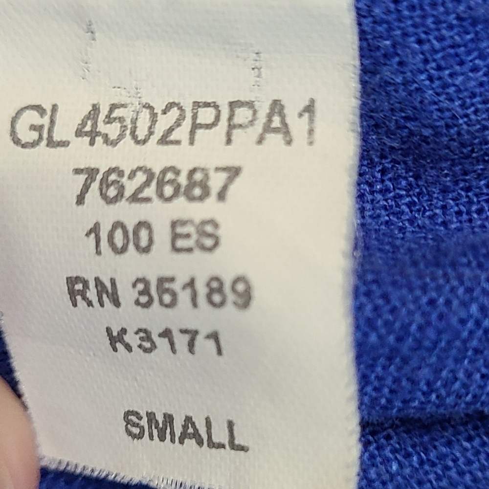 Blue Fin Woman's Scrubs, Size: Small Color: Blue - Picture 9 of 13
